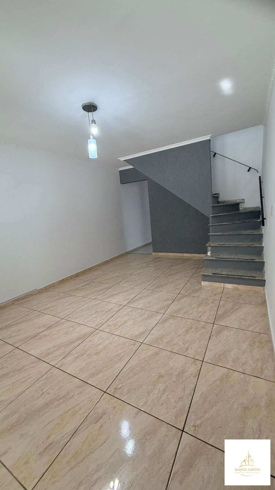 Casa para alugar em Guarulhos, Vila Augusta, com 3 quartos, 250m²
