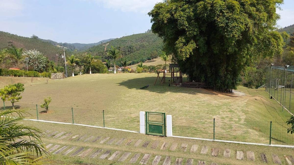 Chácara à venda com 7 quartos, 600m² - Foto 3