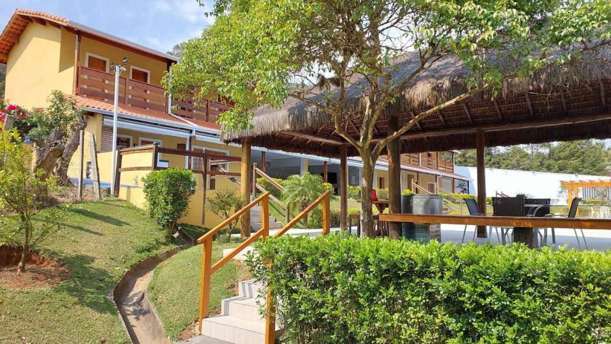 Chácara à venda com 7 quartos, 600m² - Foto 4
