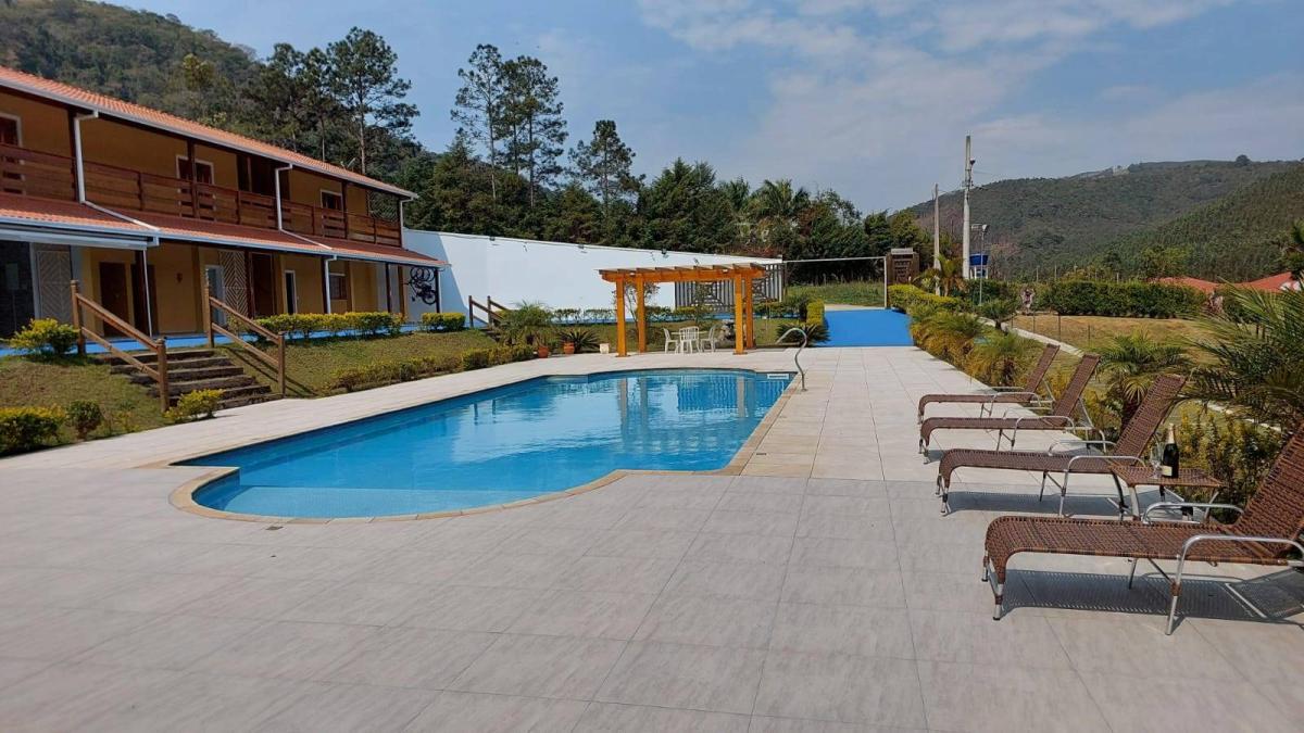 Chácara à venda com 7 quartos, 600m² - Foto 19